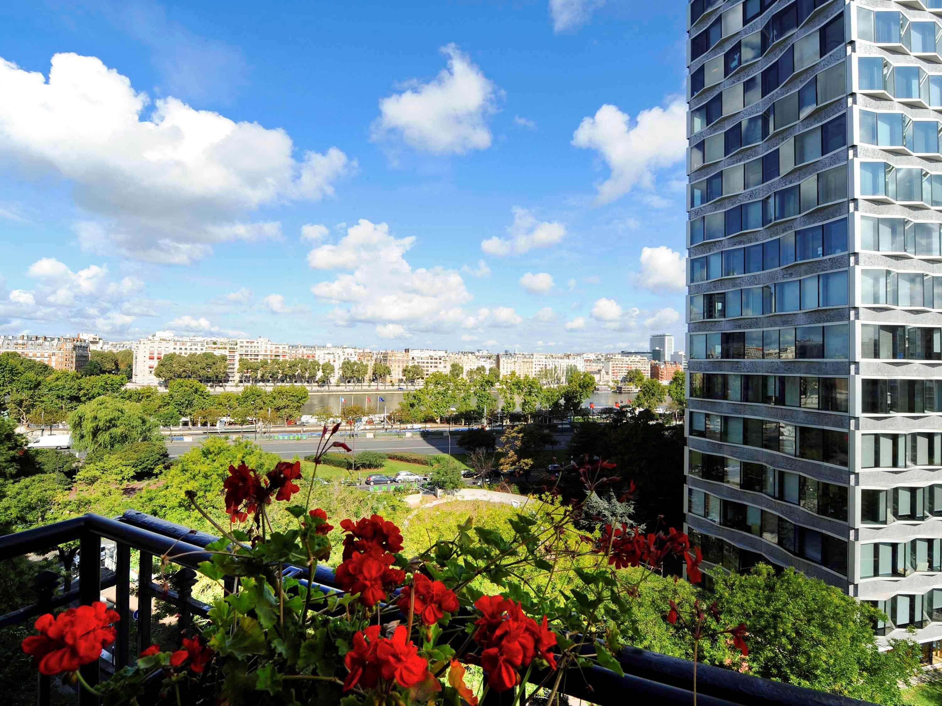 Mercure Paris Tour Eiffel Pont Mirabeau Εξωτερικό φωτογραφία