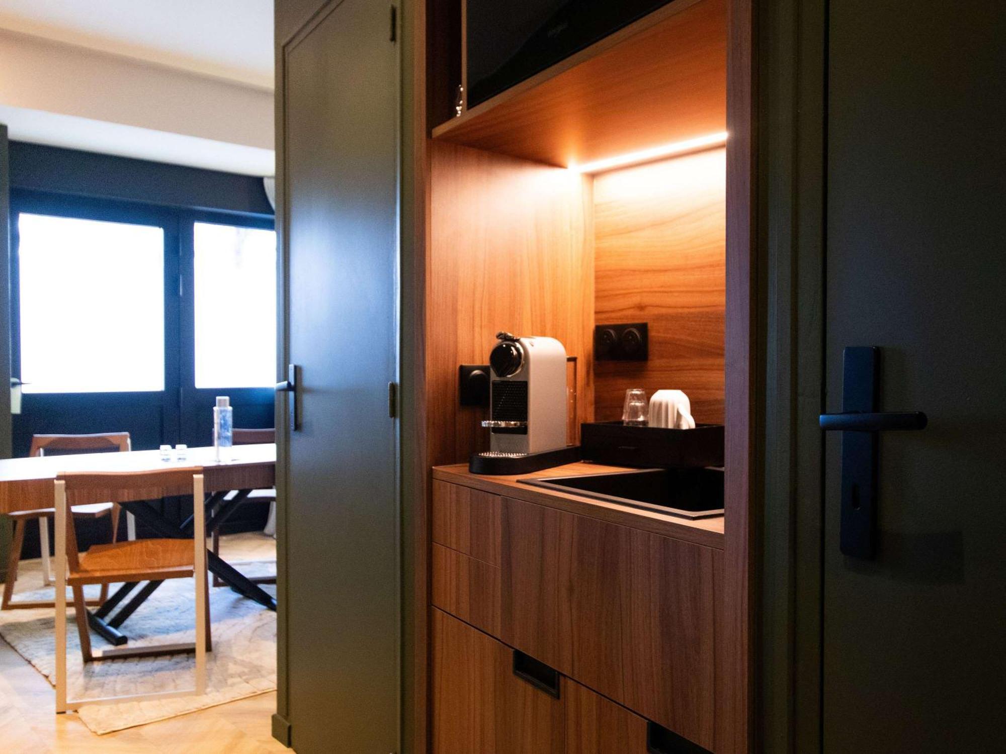 Mercure Paris Tour Eiffel Pont Mirabeau Εξωτερικό φωτογραφία